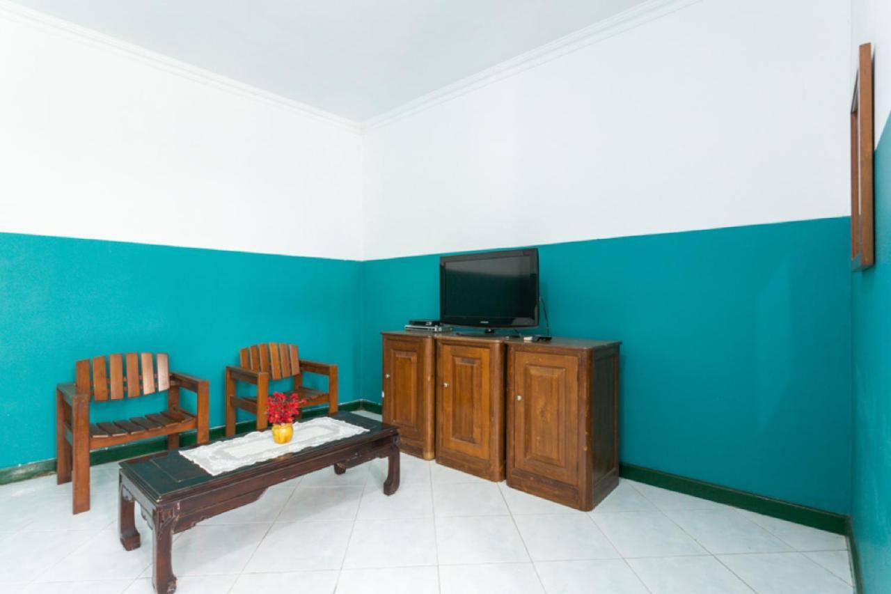 Reddoorz Syariah Near Alun Alun Magelang Bayeman Hotel Exterior foto