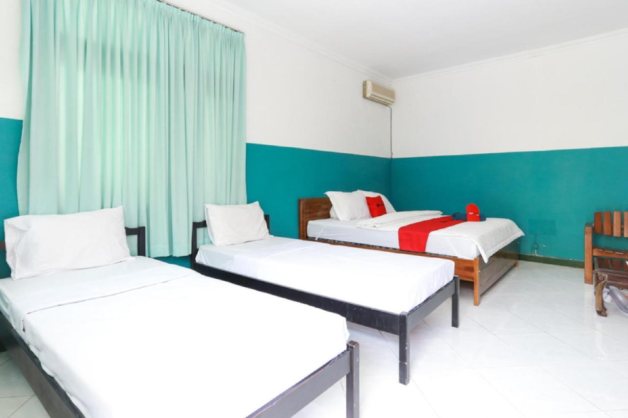 Reddoorz Syariah Near Alun Alun Magelang Bayeman Hotel Exterior foto