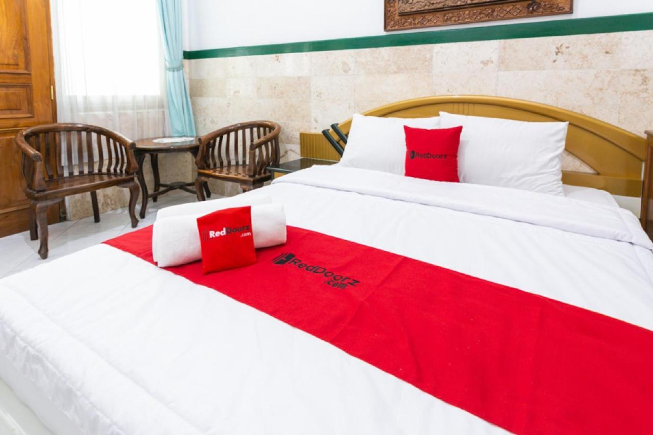 Reddoorz Syariah Near Alun Alun Magelang Bayeman Hotel Exterior foto