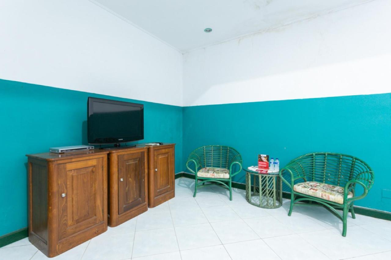 Reddoorz Syariah Near Alun Alun Magelang Bayeman Hotel Exterior foto
